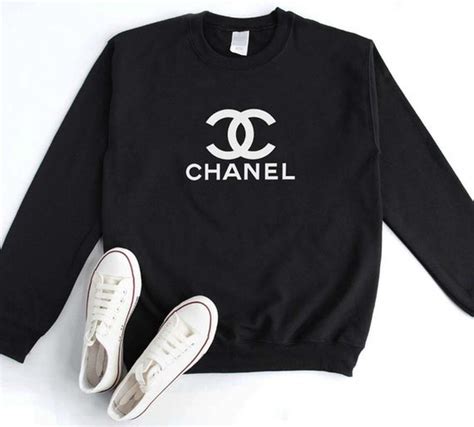 chanel black sweatshirt